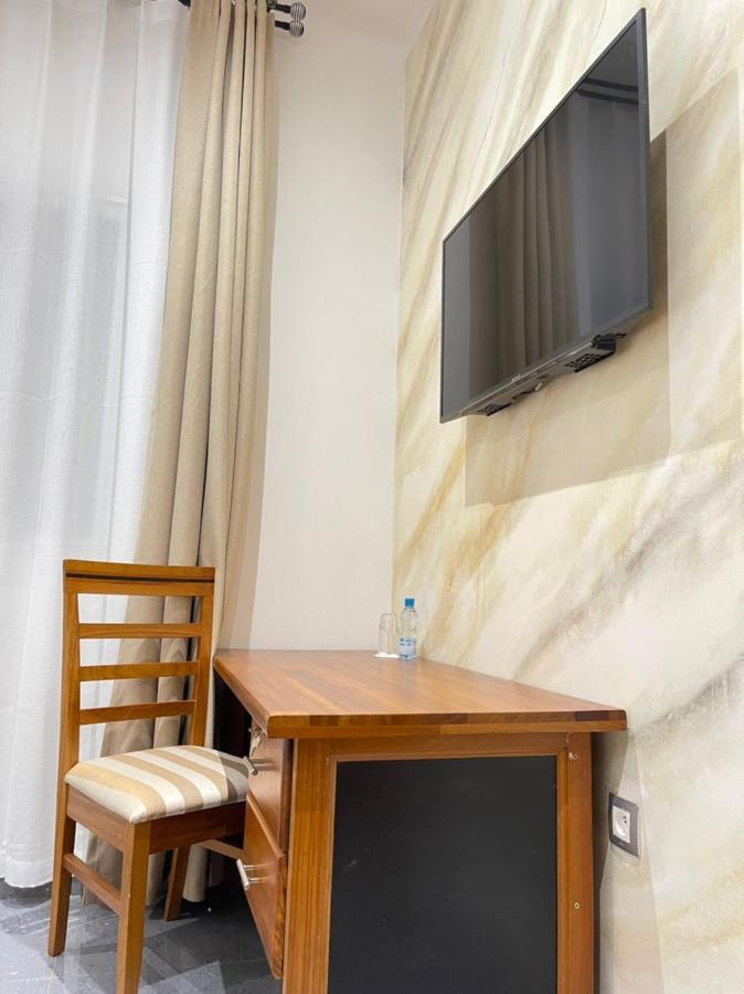 Shalom City Hotel ガルア エクステリア 写真
