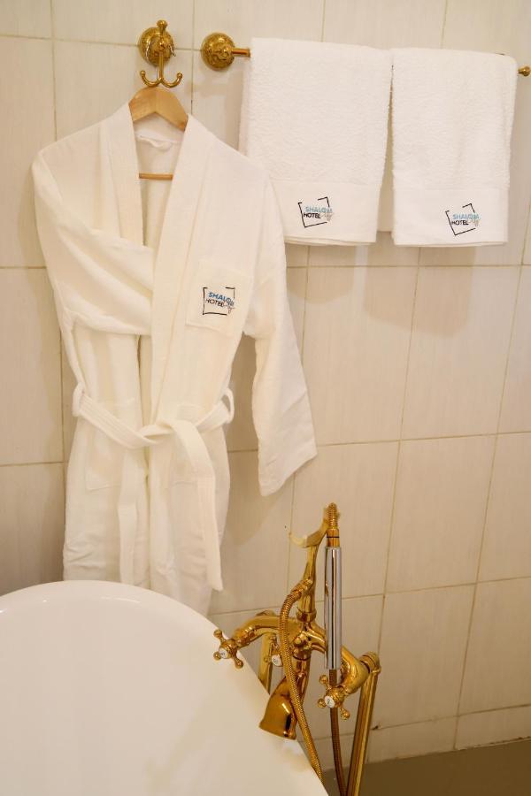 Shalom City Hotel ガルア エクステリア 写真